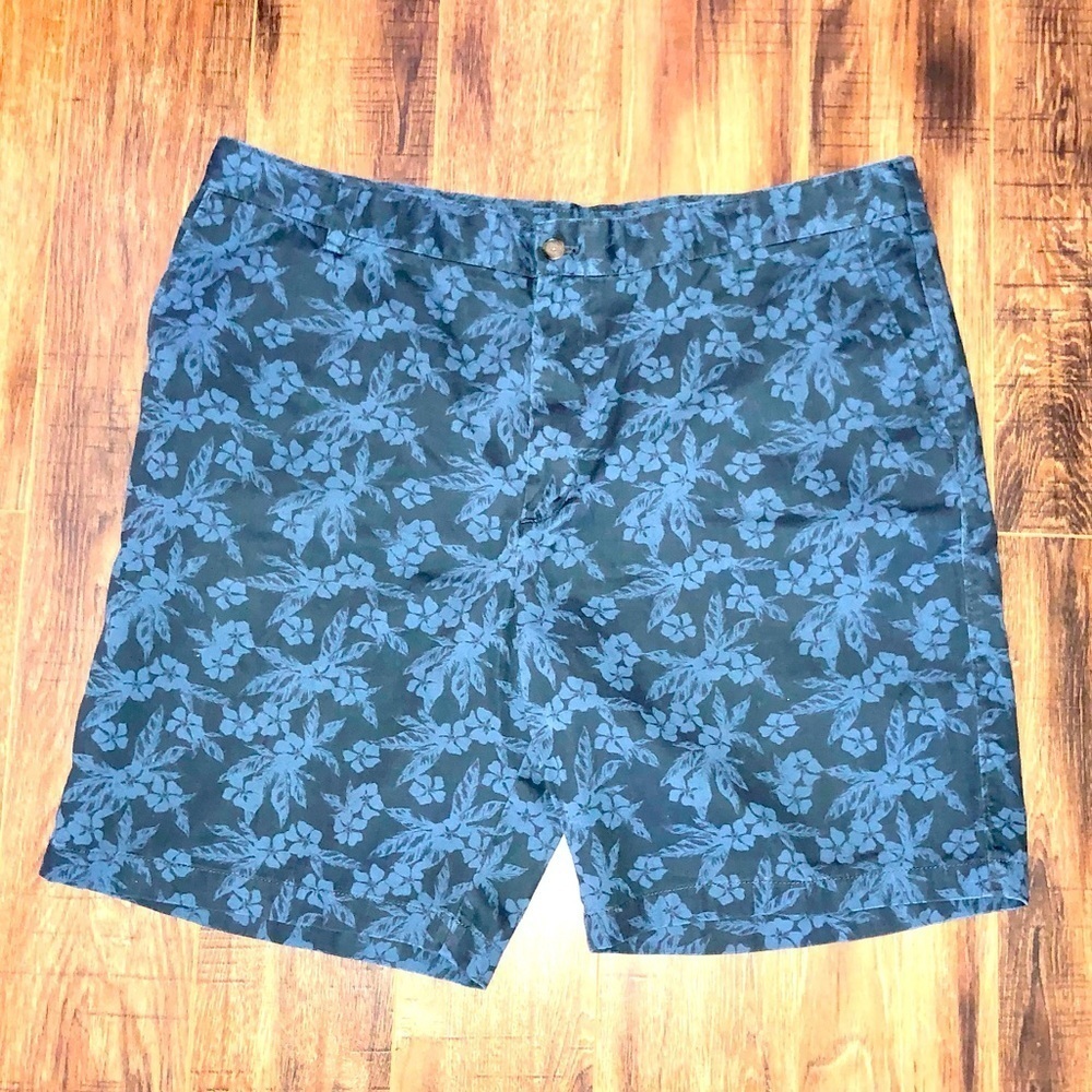 Van Heusen Navy Blue Shorts Size 42 waist